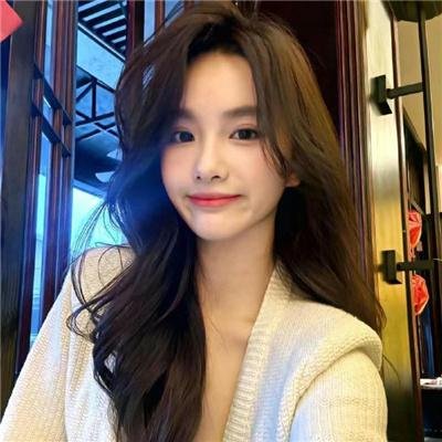 艾尔莎与弗雷德